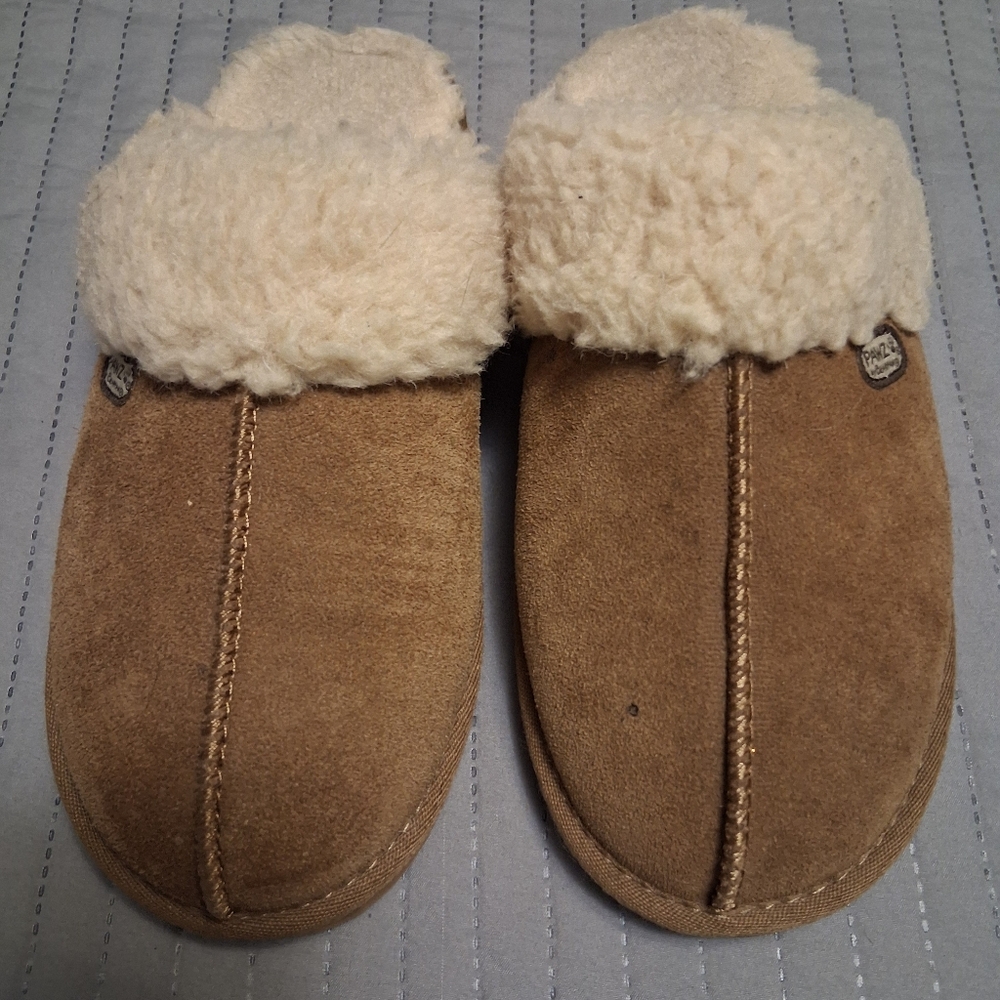 Women's Pawz slippers